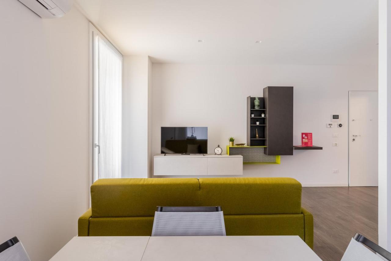 Citrus Apartment By Wonderful Italy Bologna Bagian luar foto