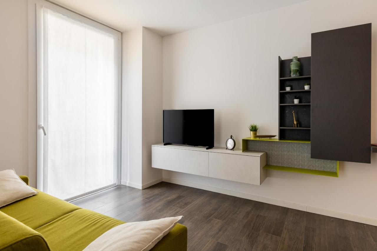 Citrus Apartment By Wonderful Italy Bologna Bagian luar foto